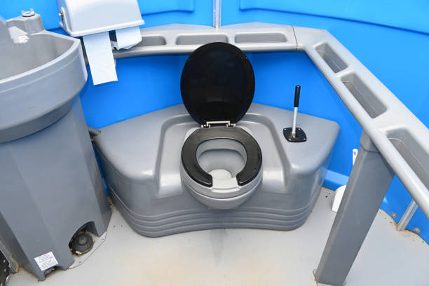 Professional porta potty rental in Reading, OH